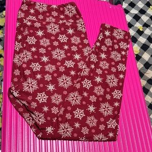 LuLaRoe Burgundy Snowflake Leggings